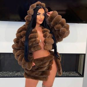 Luxury Brown Faux Fur Bubble Coat & Mini Skirt Set – Trendy & Bold
